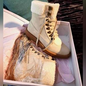 Cream Snow Boots